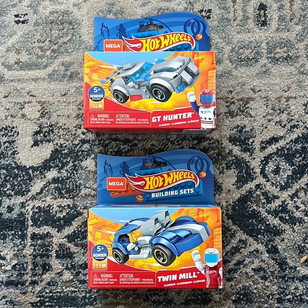 Mega Construx Hot Wheels Rockin' Racers, Assorted Designs (2 pack bundle)